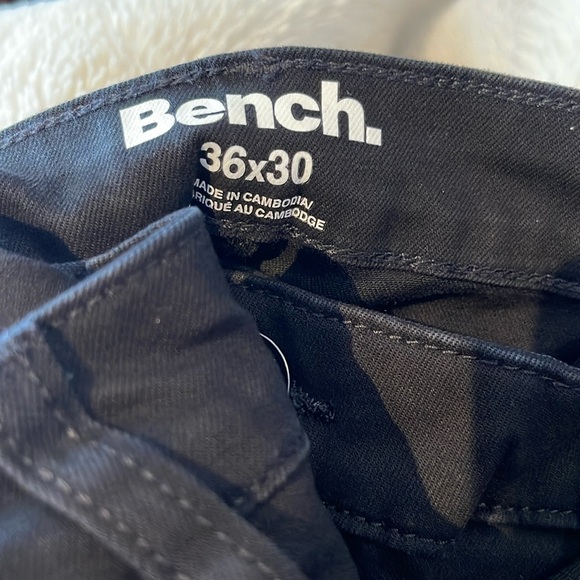 36"x30” Bench Jeans - Mens - Picture 4 of 8